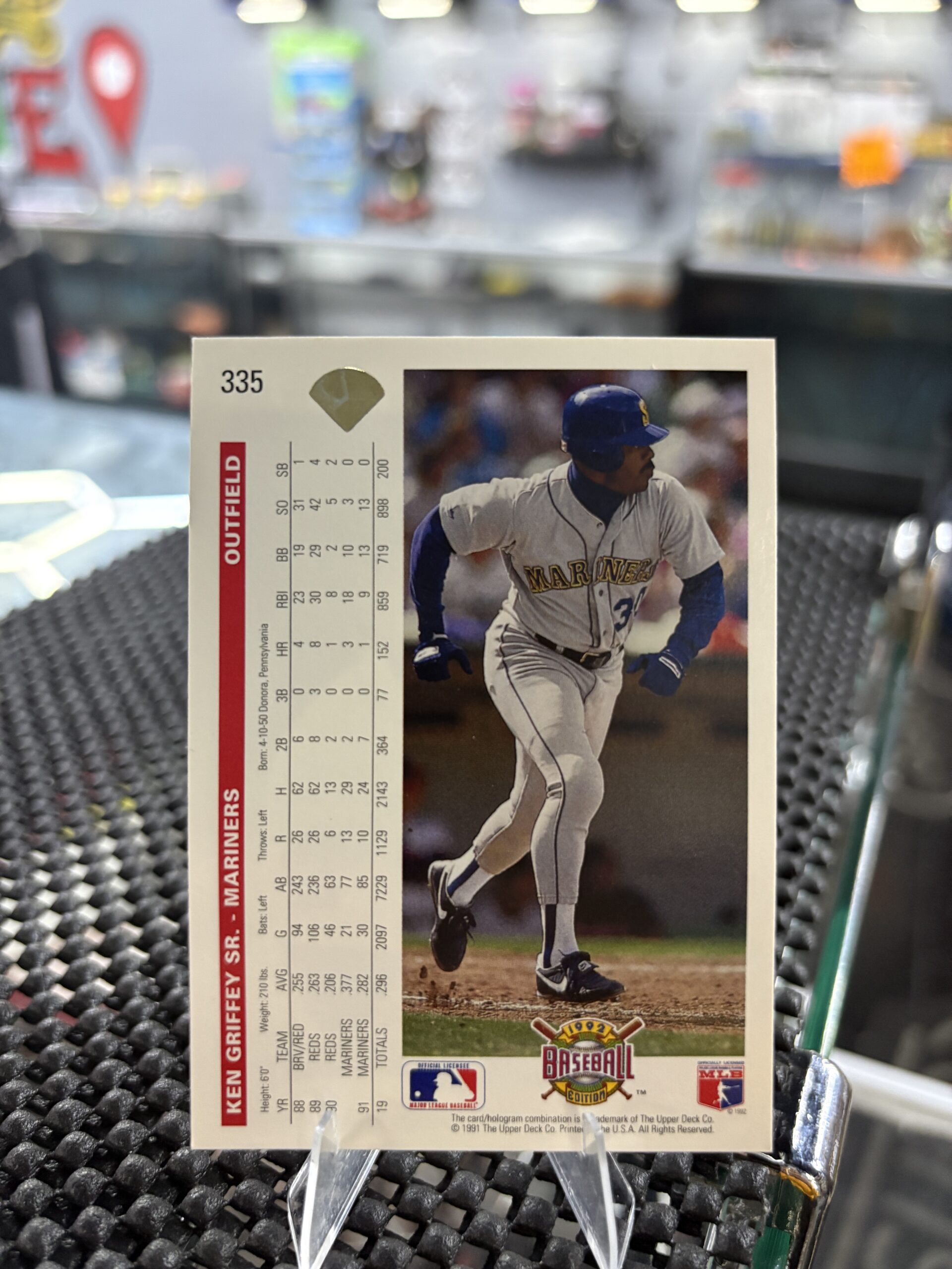 1992 Ken Griffey Sr Upper Deck Seattle Mariners Card - Image 3