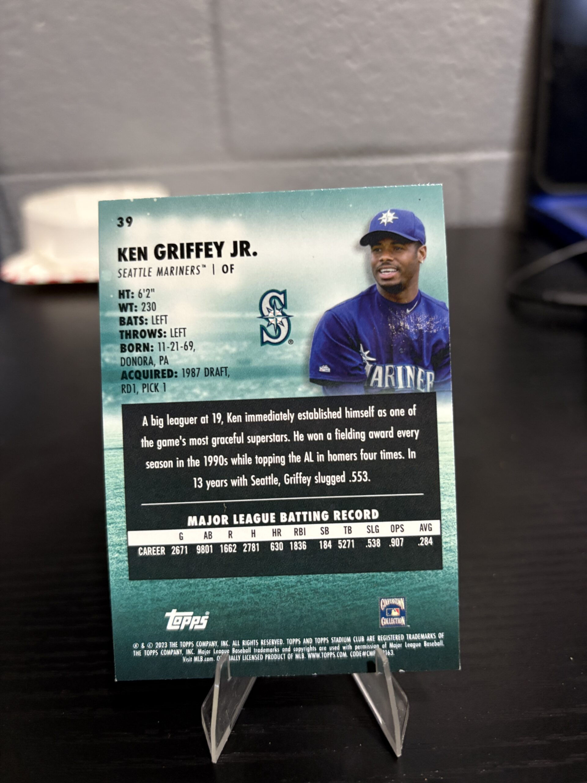 Ken Griffey Jr Topps Stadium Club Mariners Card - Image 3