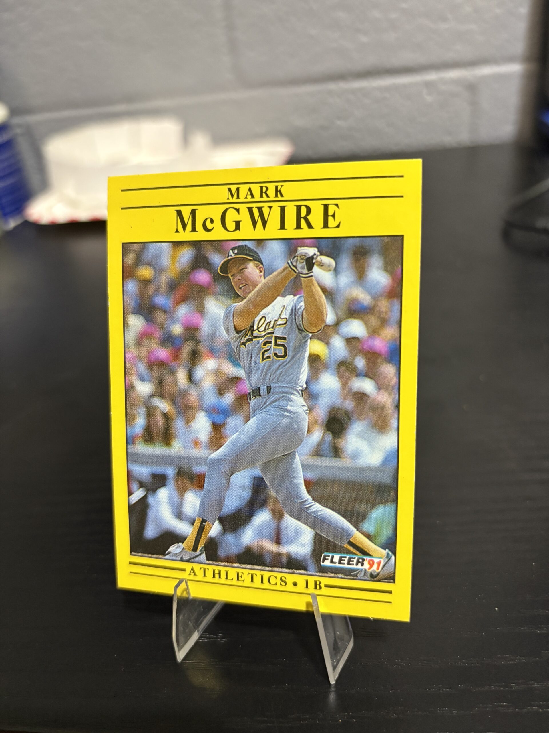 1991 Mark McGwire Fleer Oakland Athletics Card five five six five grinder I'll leave here thank you so much - Image 2