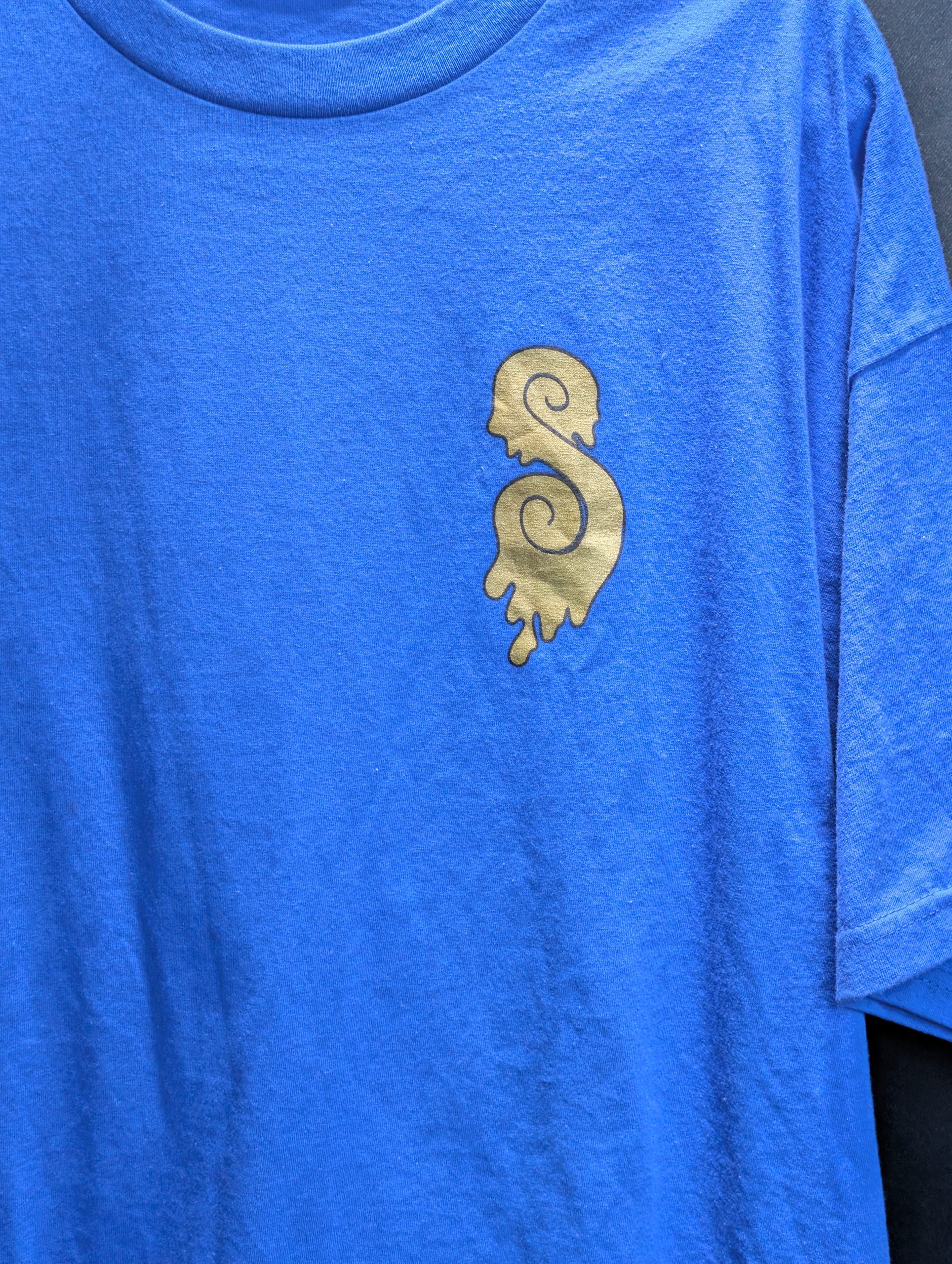 Blue shirt featuring gold Rollers Hall of Fame.