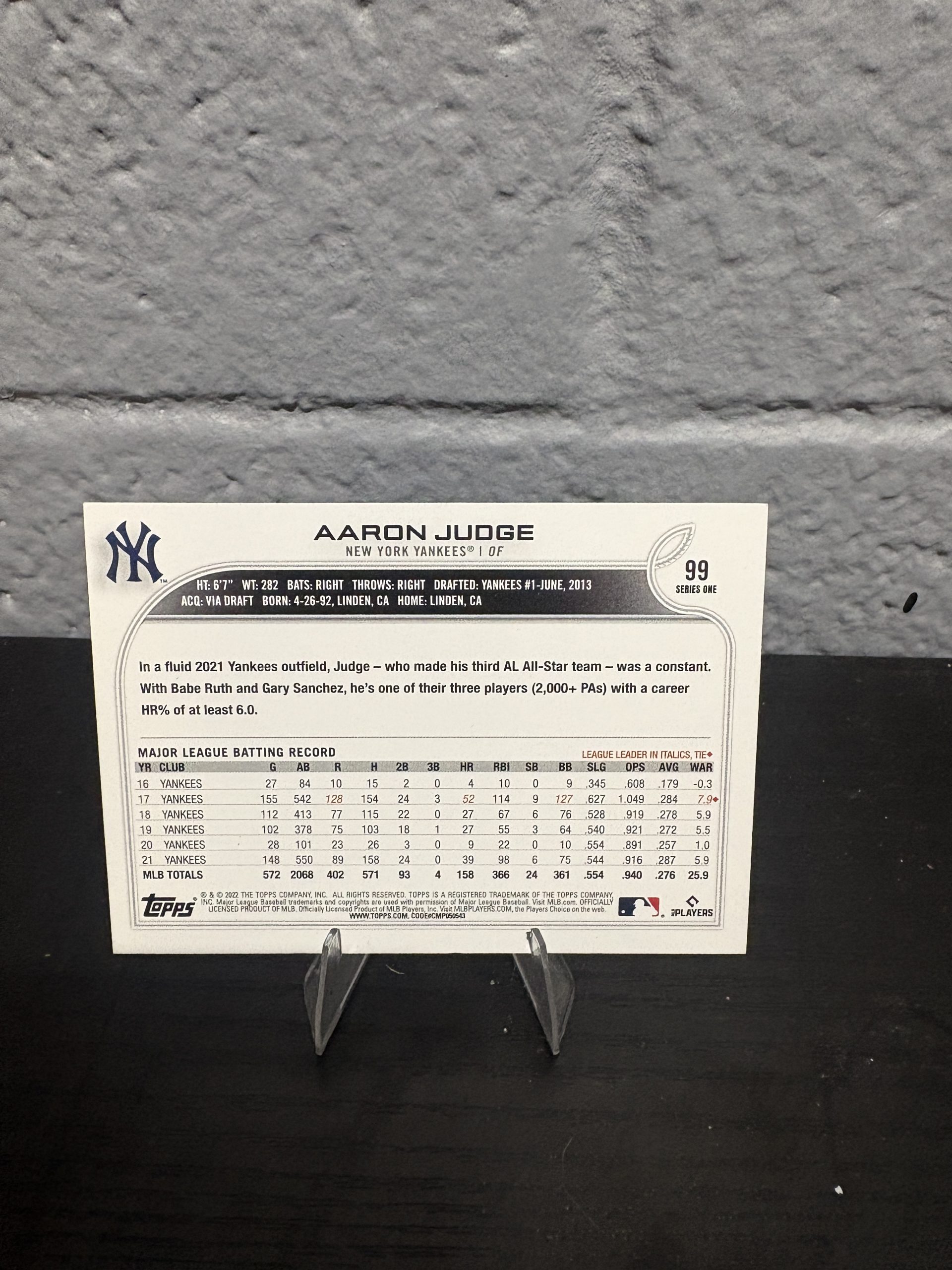 Aaron Judge New York Yankees Topps Baseball Card - Image 3
