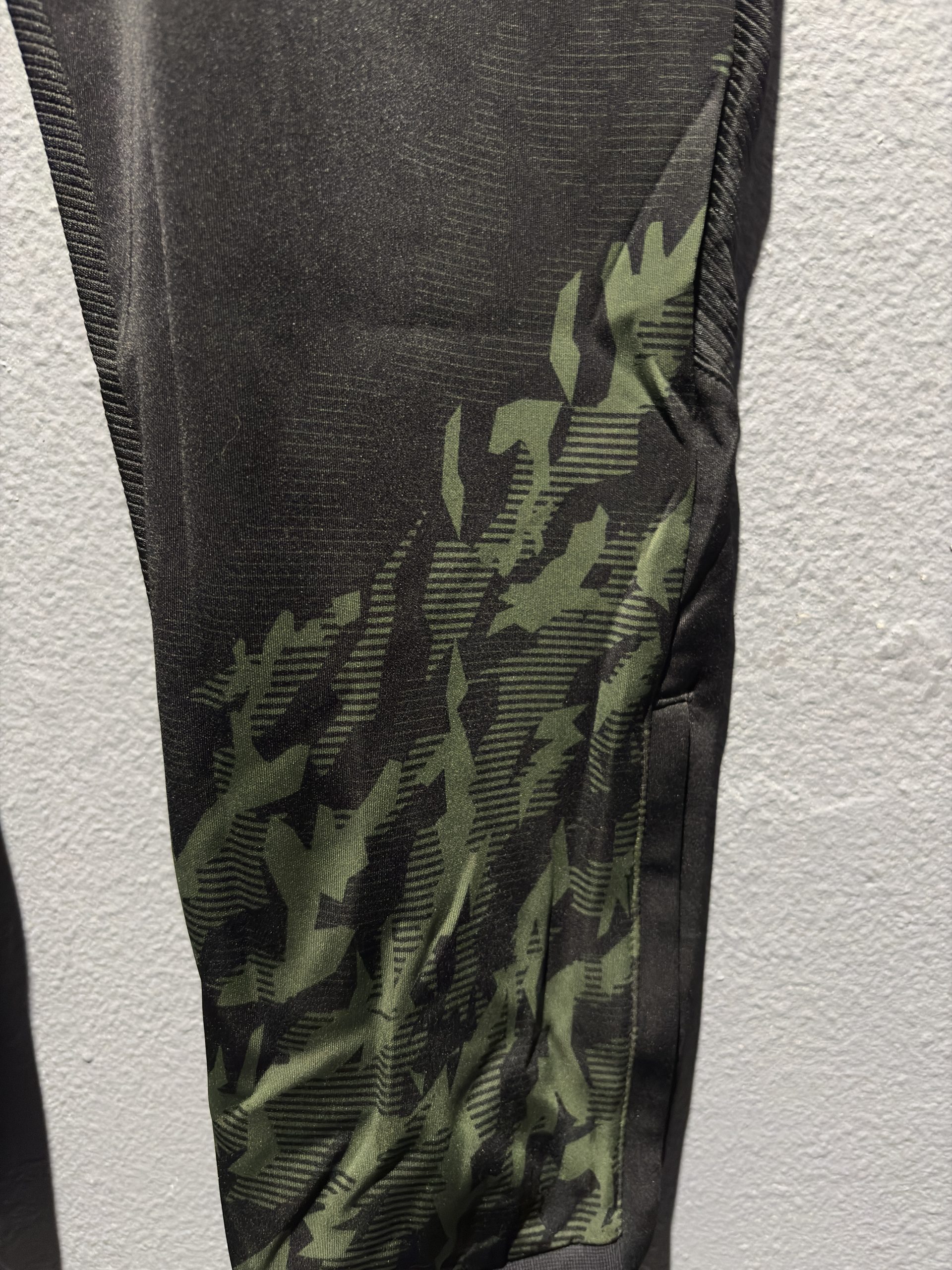 UFC Venum Authentic Fight Week Men's Pants - Khaki/Black (Size XL) - Image 5