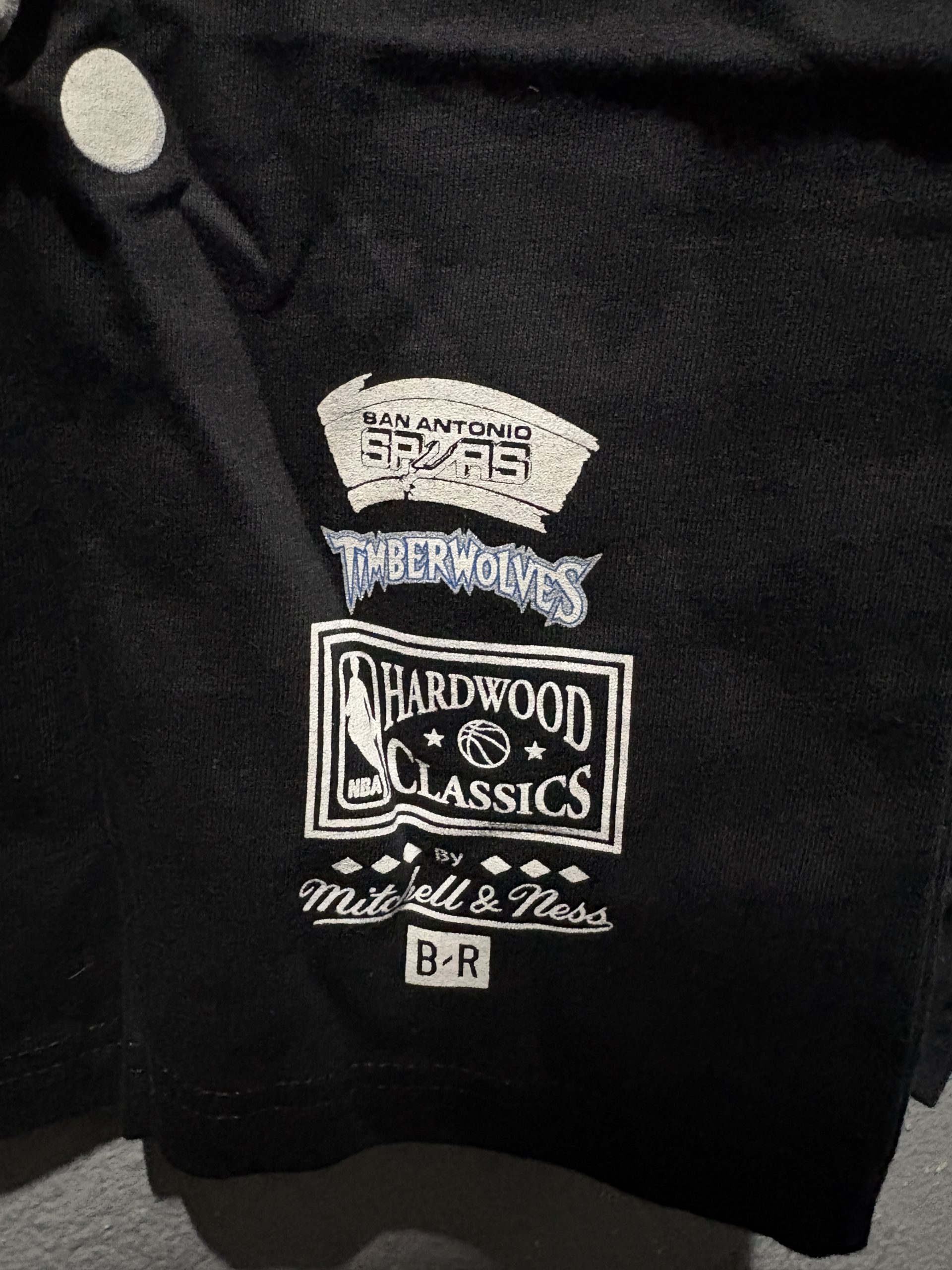 Mitchell & Ness x Bleacher Report NBA Remix San Antonio Spurs "Mood" Long Sleeve T-Shirt - Black (Size L) - Image 3